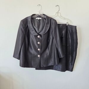 Nipon Boutique Plus Size Skirt Suit 22W Black Thick Sleek Professional Career